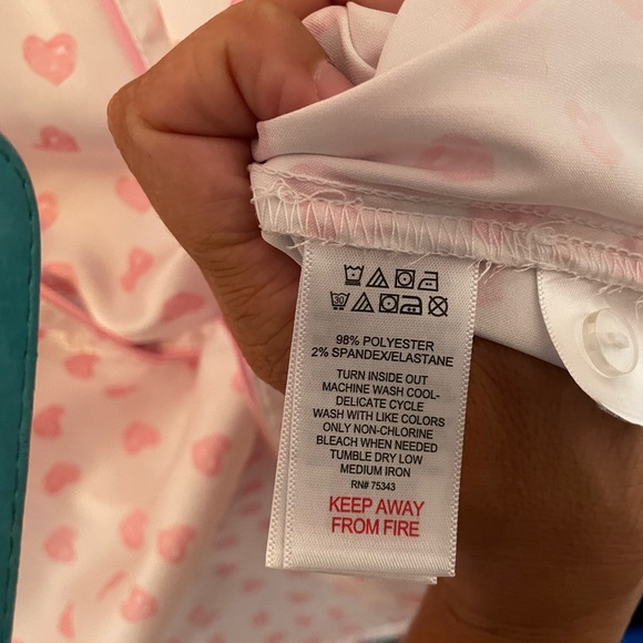 NWOT Tabitha Webb⭐️sleepwear pink and white satin hearts sleep shirt Siz… - Picture 6 of 7